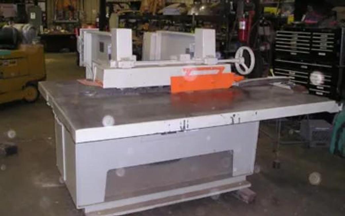 Used DIEHL SL-52 STRAIGHT-LINE RIPSAW