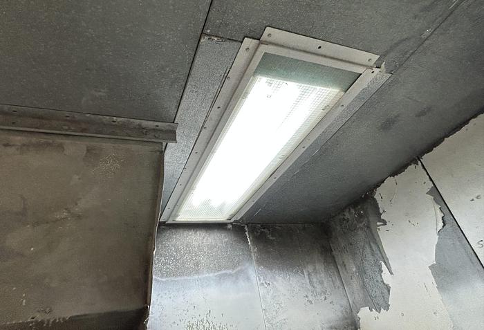 Used 20 FT LONG x 10 FT. WIDE SPRAY BOOTH