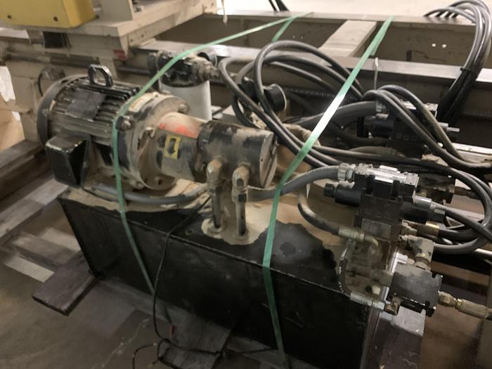 Used CHRISCO DOUBLE-END, 6" HAUNCHING MACHINE