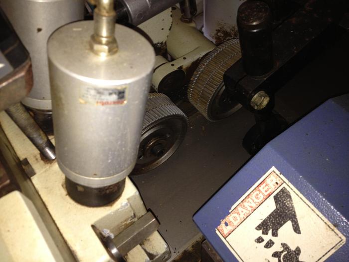 Used WEINIG  HYDROMAT-1000, 5-HEAD MOULDER