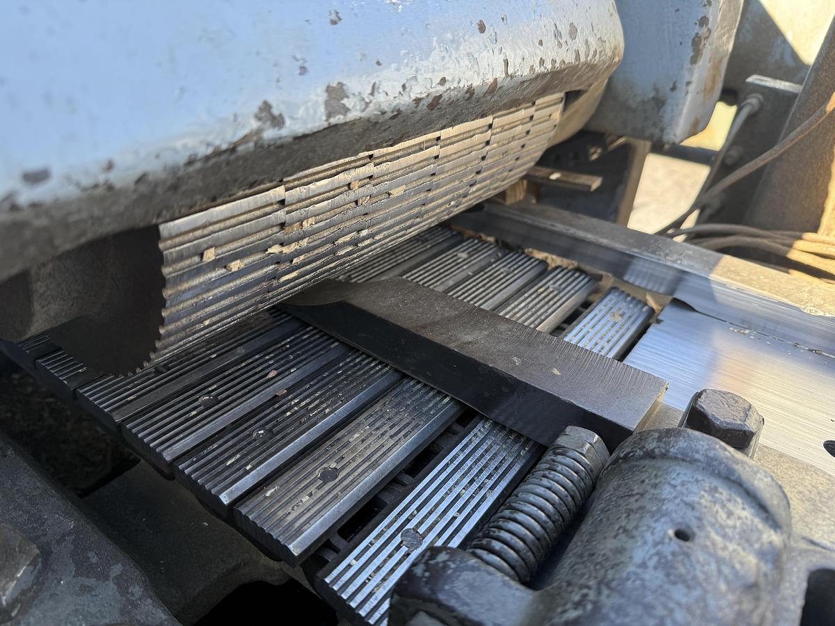 Used WOODS 12” PUSH-FEED MOULDER