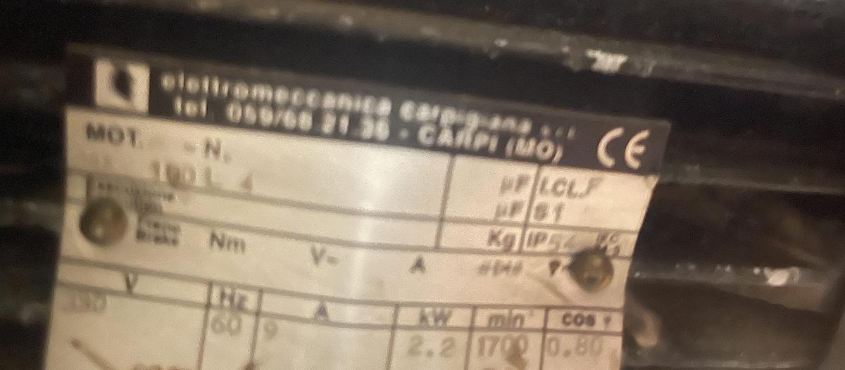 Used CENTAURO 600, 24" BANDSAW