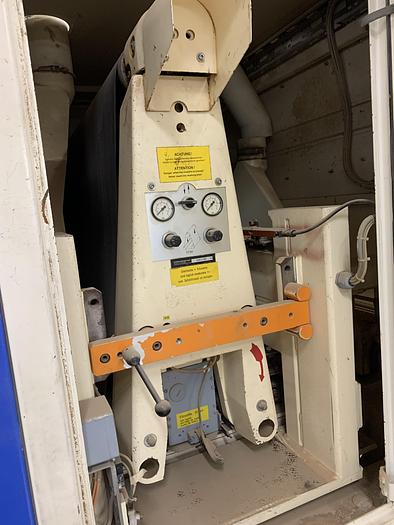 Used HEESEMAN ISM-8, 52 INCH WIDE-BELT FINISH SANDER