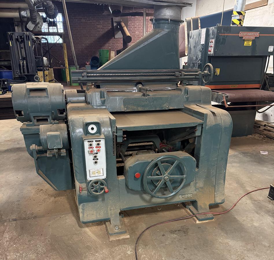 Used NEWMAN WHITNEY S-290, 30" PLANER