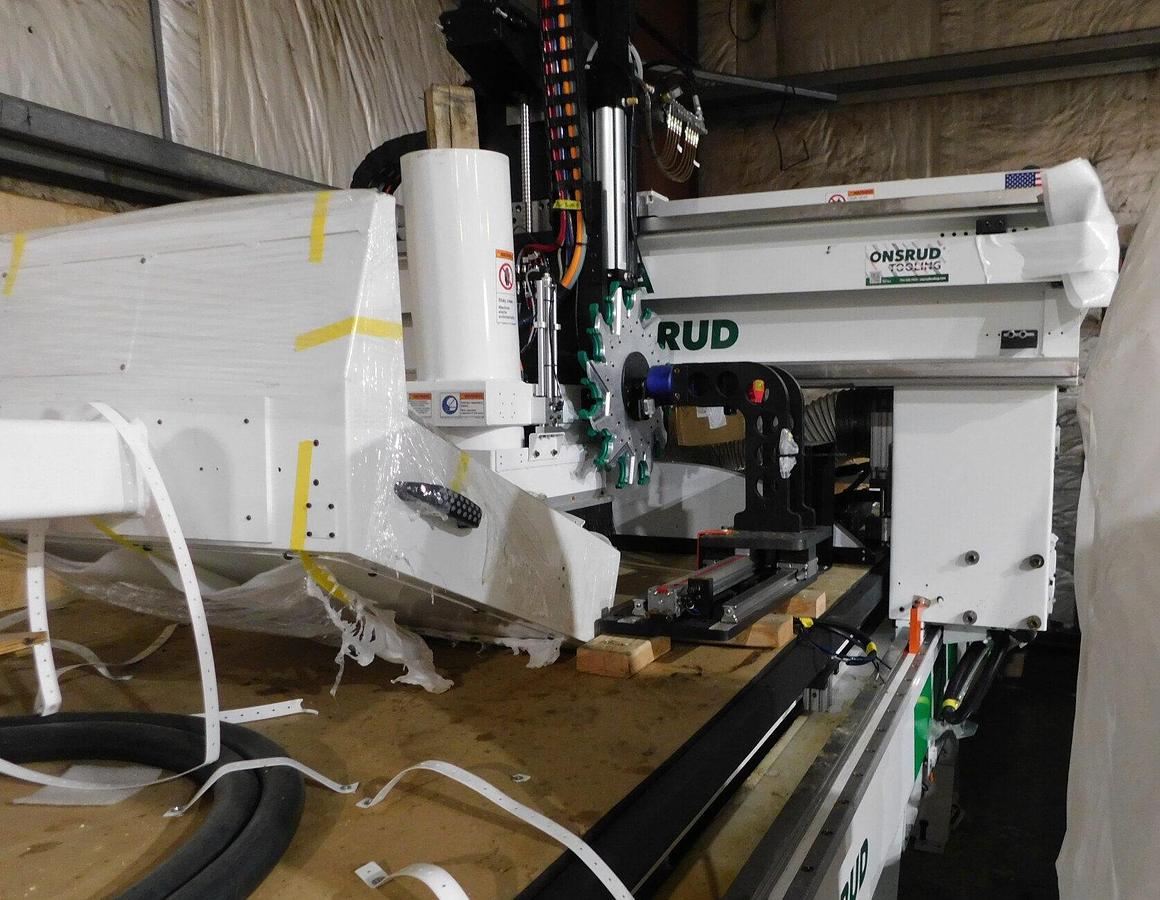 Used NEW C.R. ONSRUD 145G24A, 5' x 12', PRO-SERIES 3-AXIS CNC ROUTER