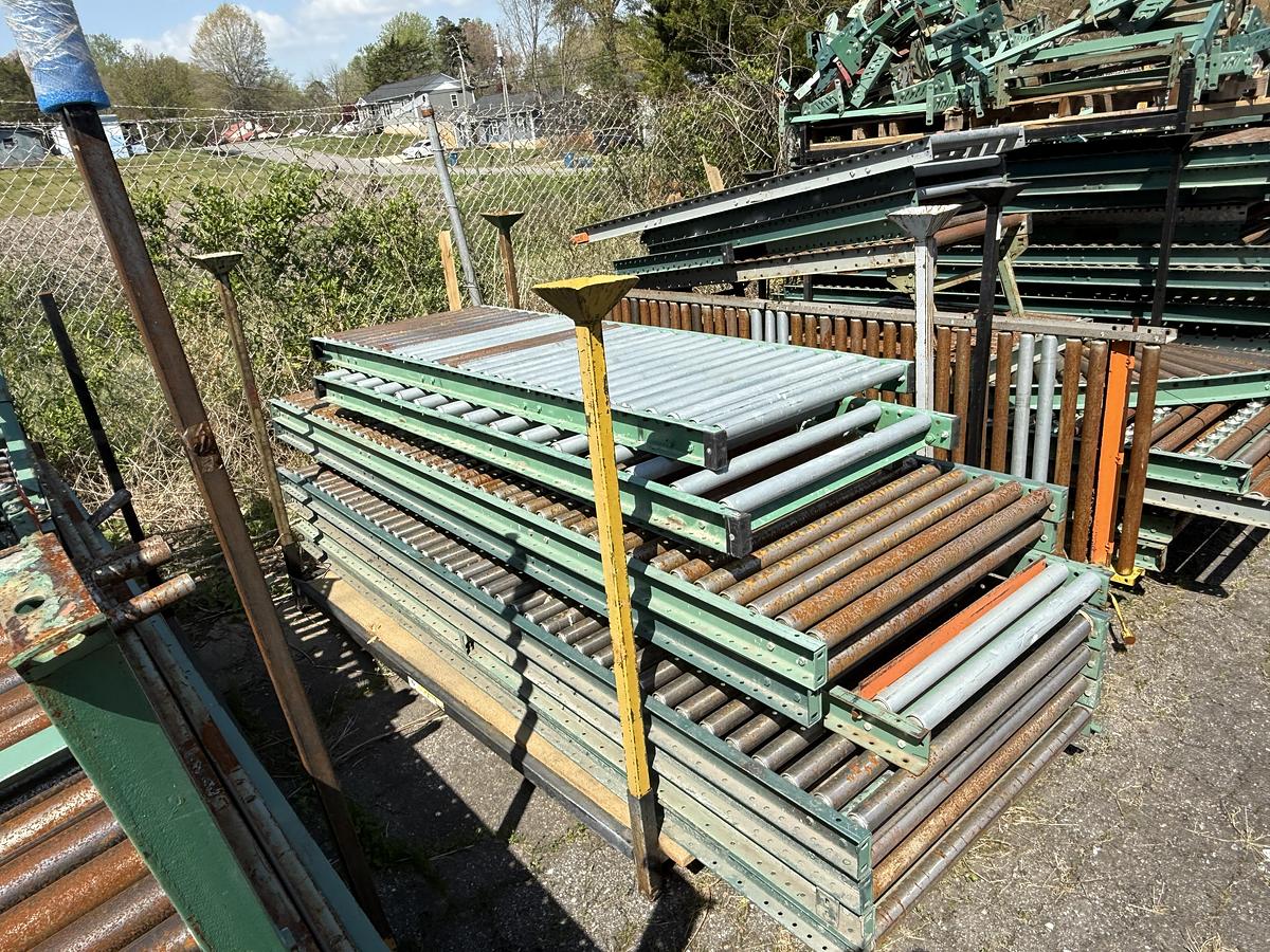 Used LOT OF ROLLER CONVEYOR