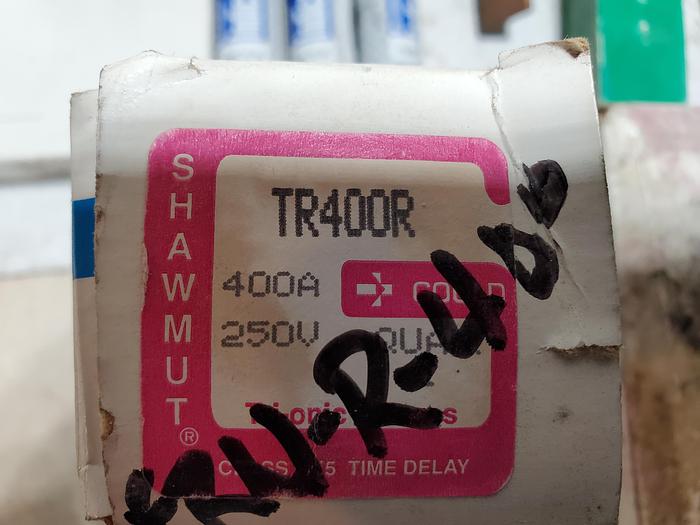 Gould Shawmut TR400R Time Delay Fuse 400A 250V Tri-onic Fuse