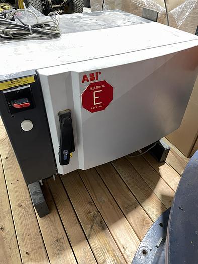 Used ABB IRB 6600-225/2.55 ROBOT CELL WITH 7TH & 8TH AXIS 40KG INDEXING TABLE #104842