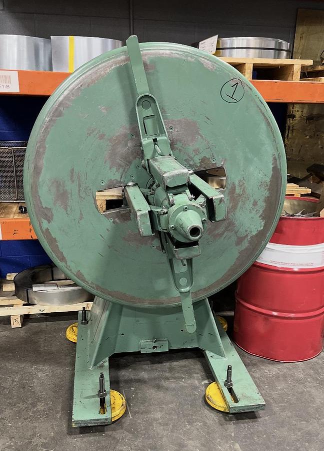 Used 4000 LBS LITTELL MODEL 40-18, MOTORIZED UNCOILER