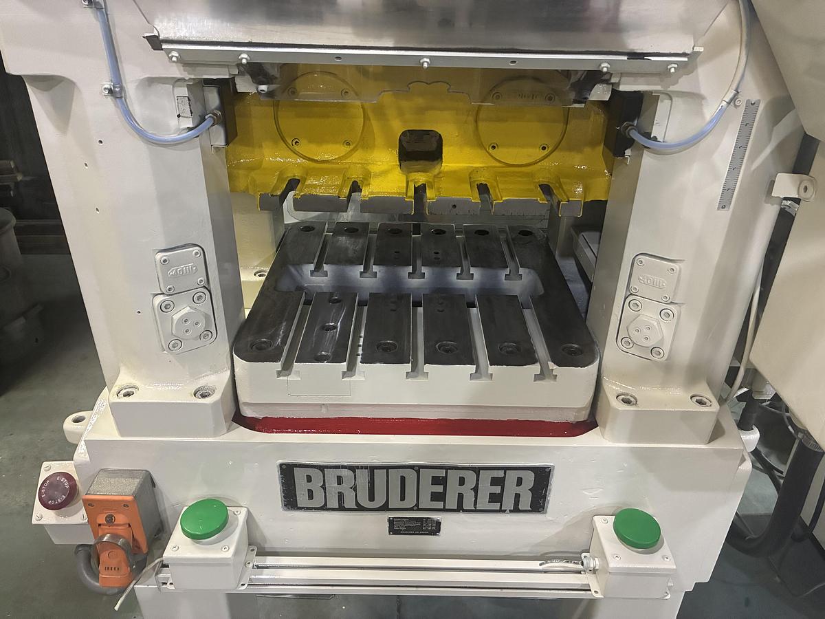 Used BRUDERER BSTA 30V