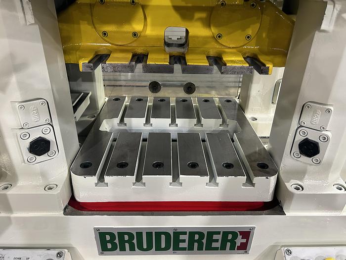 Used BRUDERER BSTA 30V