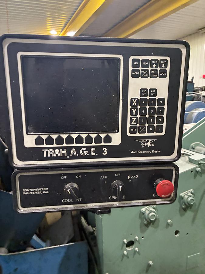 Used TRAK DPM BED MILLW AGE3 CONTROL TRAK DPM