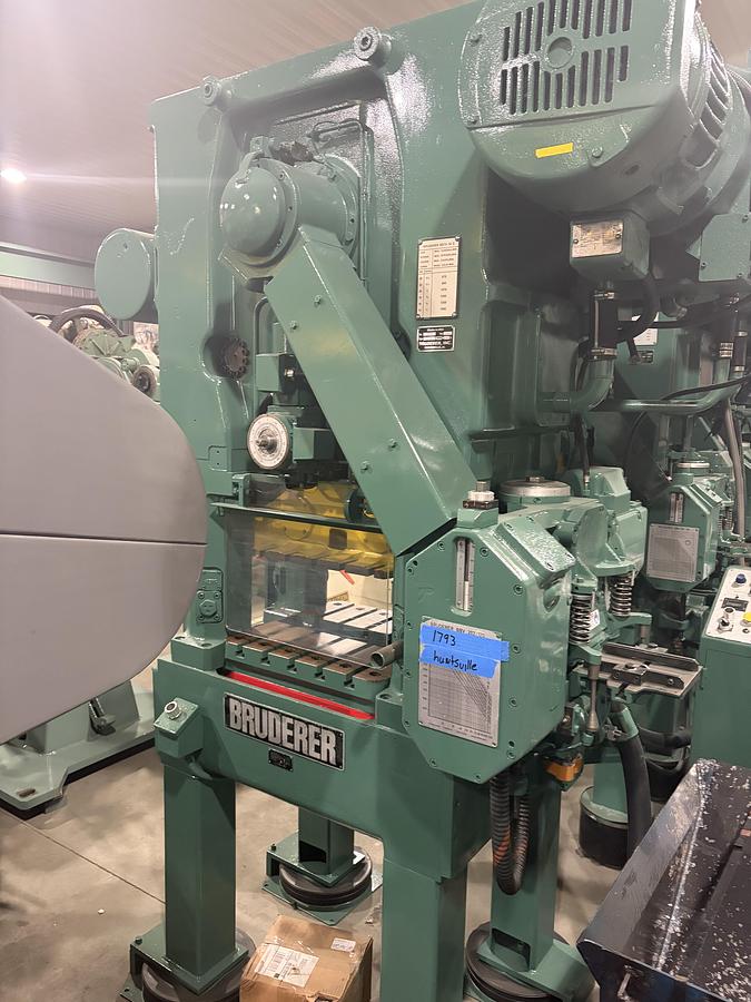 Used BRUDERER BSTA 30II *