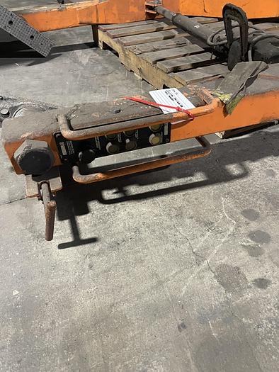 Used QUIPTEC MOLD HANDLER SWL 2000