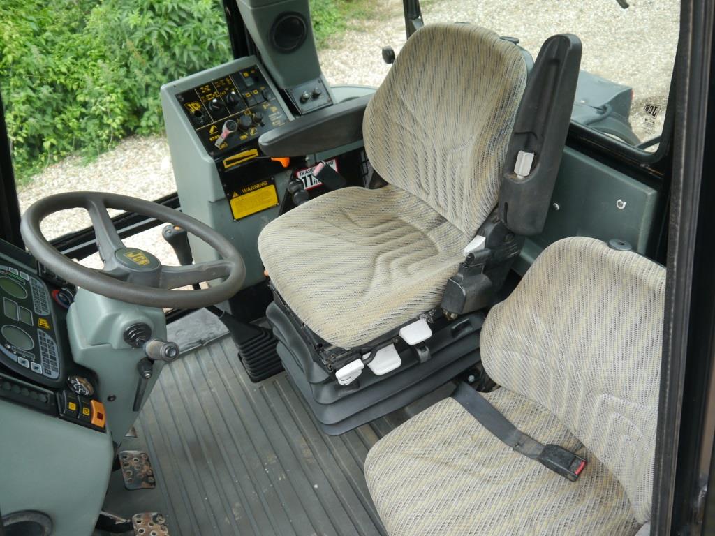 Used JCB Fastrac 2135