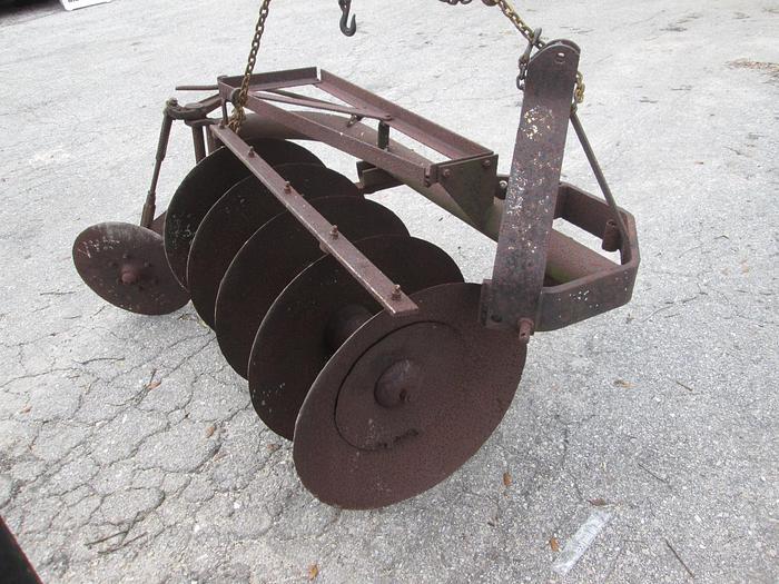 Used Ford 10-290 Disc Plow-Shoulder Plow