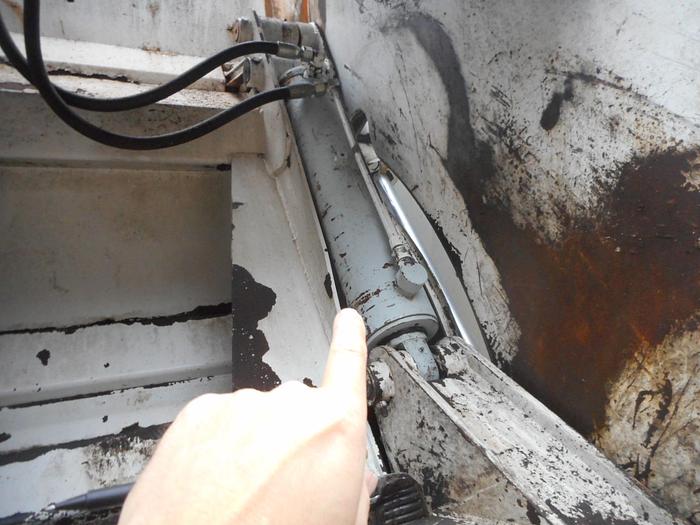 Used 2006 Heil 5000- Stock #: 8568