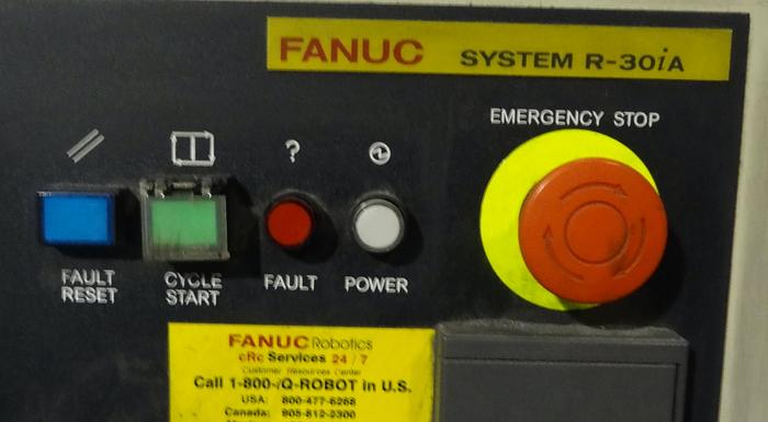 Used FANUC ARCMATE 120iC/10L 6 AXIS CNC MIG WELDING ROBOT WITH R30iA CONTROLLER