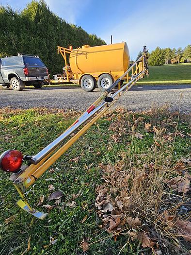 Used 1998 Batts Inc. De-Icer Trailer Tanker