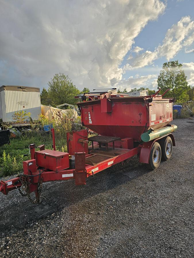 Used 2013 Falcon 3 Ton Asphalt Hotbox Trailer