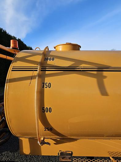 Used 1998 Batts Inc. De-Icer Trailer Tanker