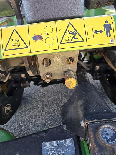 Used 2014 JOHN DEERE F1445 Mower