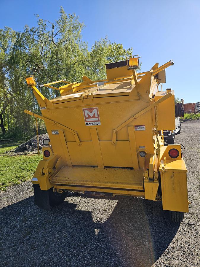 Used 2012 Marathon Equipment HMT8000 4 Ton Asphalt Hotbox