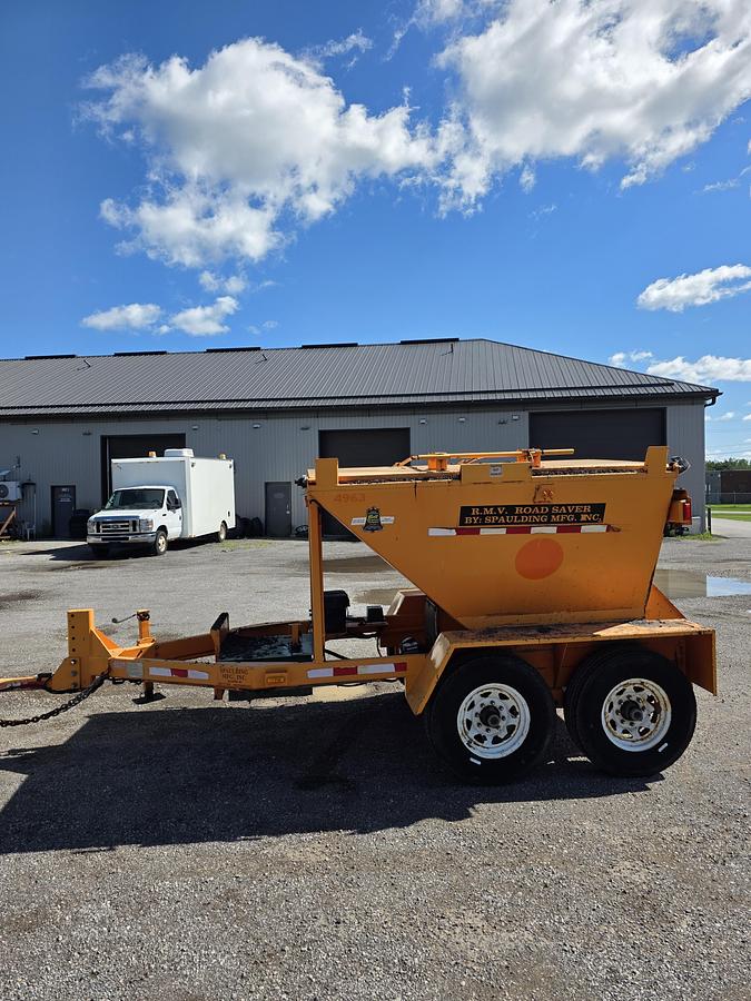Used 2014 Spaulding Mfg 4 Ton Asphalt Hotbox