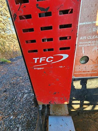 Used 2004 CIMLINE MAGMA 230 CRACK SEALER