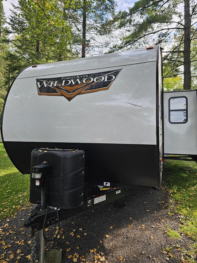 Used 2020 Forest River Wildwood 26 DBUD Travel Trailer