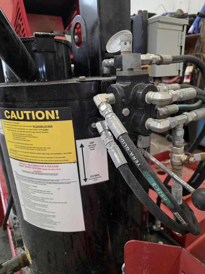 Used 2018 Falcon 4 Ton Asphalt Hotbox Trailer