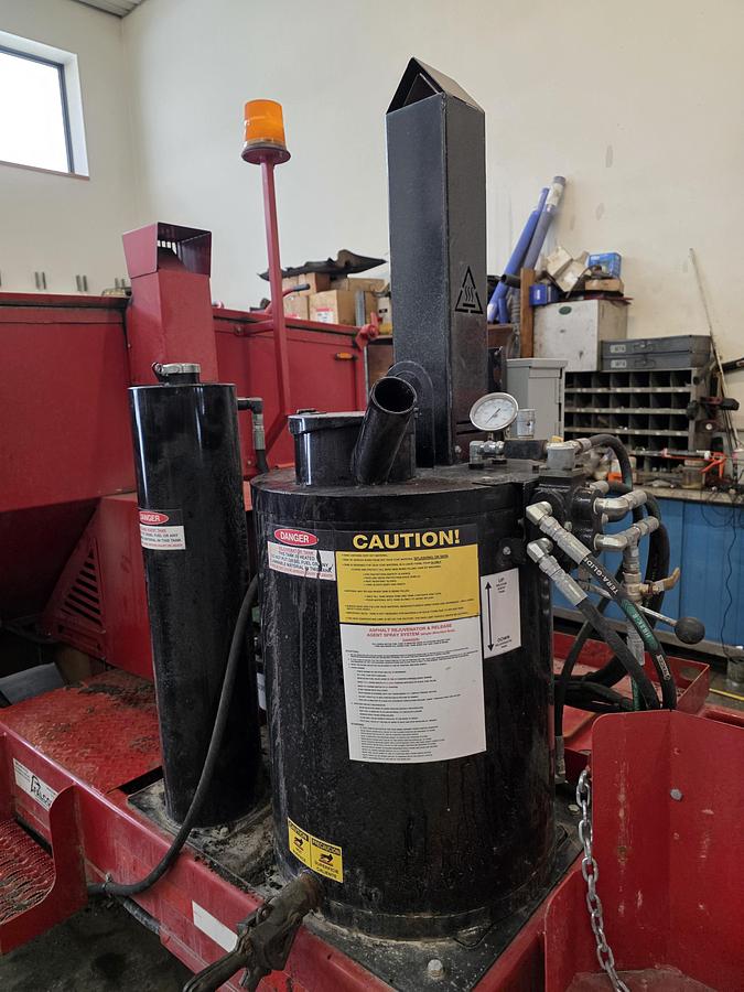 Used 2018 Falcon 4 Ton Asphalt Hotbox Trailer