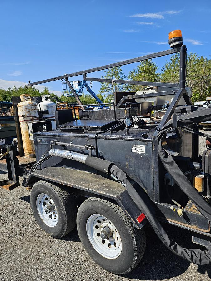 Used 2006 Marathon Kera 250 Crack Seal Trailer Tar Kettle