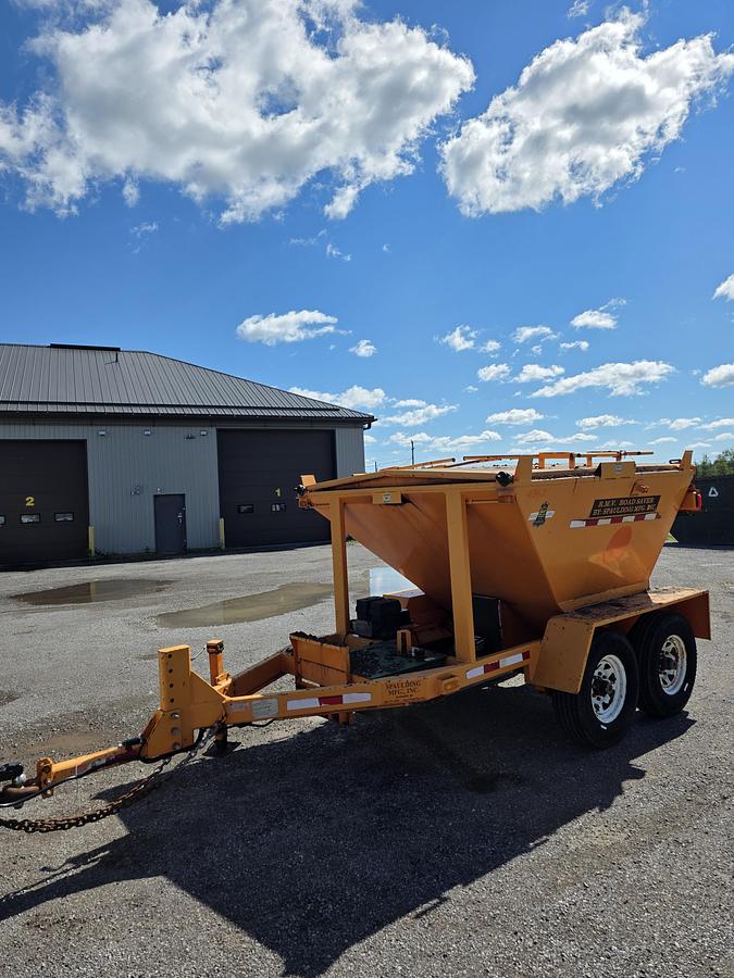 Used 2014 Spaulding Mfg 4 Ton Asphalt Hotbox