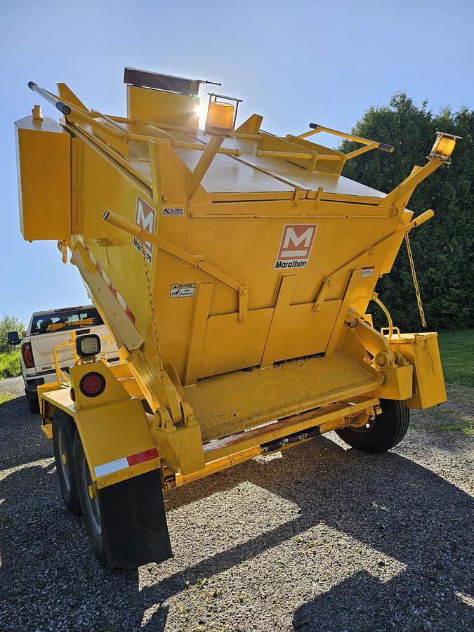Used 2012 Marathon Equipment HMT8000 4 Ton Asphalt Hotbox