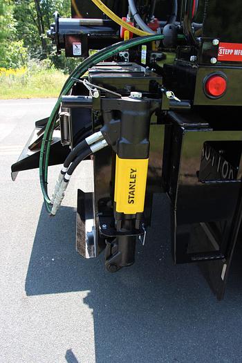 STPH Chassis Mounted Patch Truck – Oil Jacketed, Auger Delivery