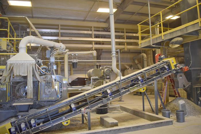 Used 2017 20 ft troughing conveyor , used 20 ft x 18” belt conveyor, Thomas conveyor company 20ft x 18"