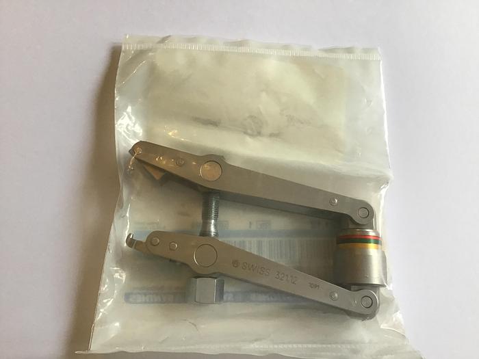 SYNTHES Distractor Tension Device Articulated Span 20mm 321.12