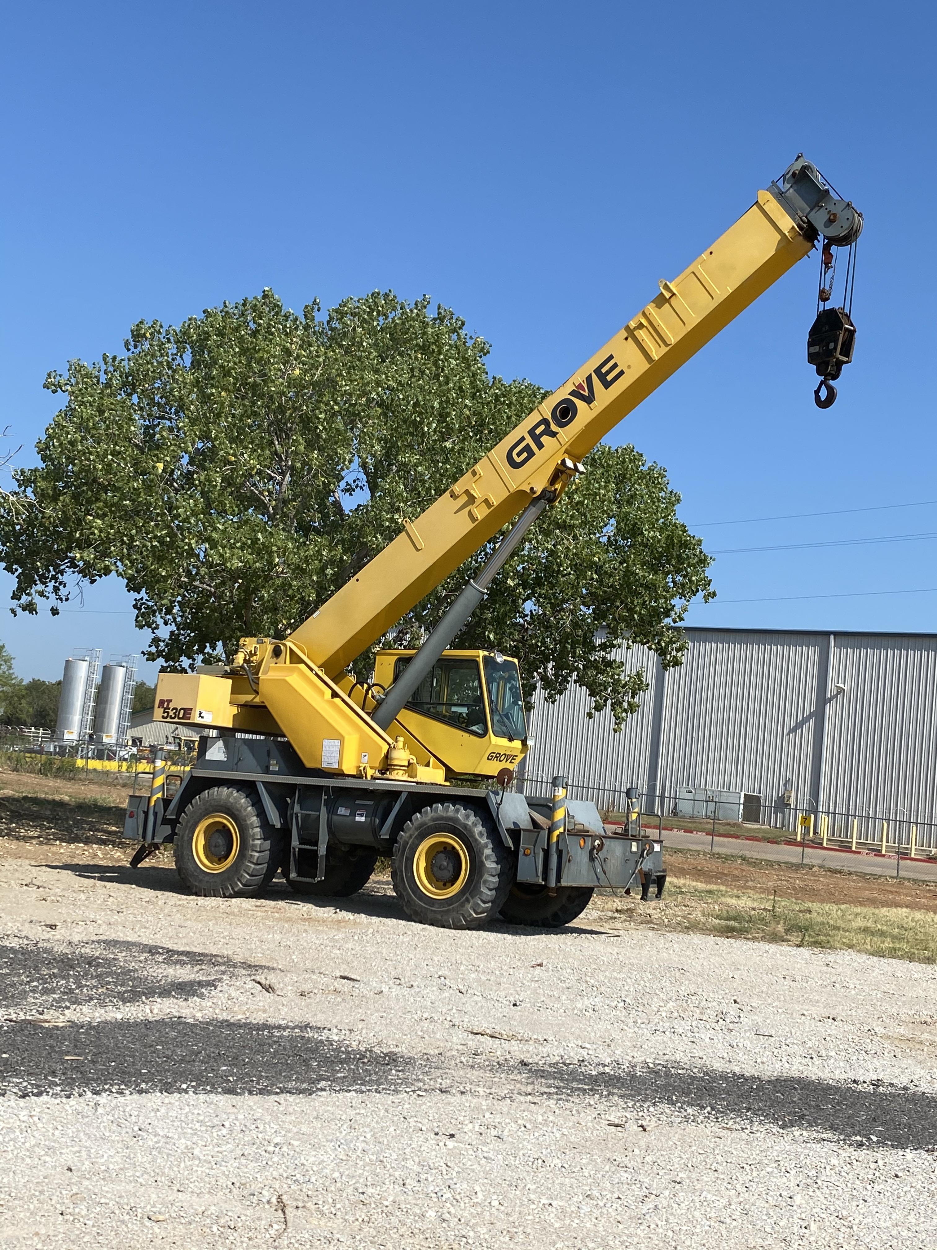 Used Grove RT530E Rough Terrain Crane
