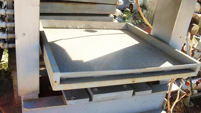 Used Press, Platen, Juice, Hydraulic, C/st, 28" x 28", #S597229