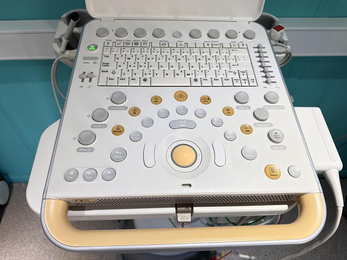 Gebraucht Philips CX50 Ultraschallgerät mit Sonde S5-1 auf Trolley