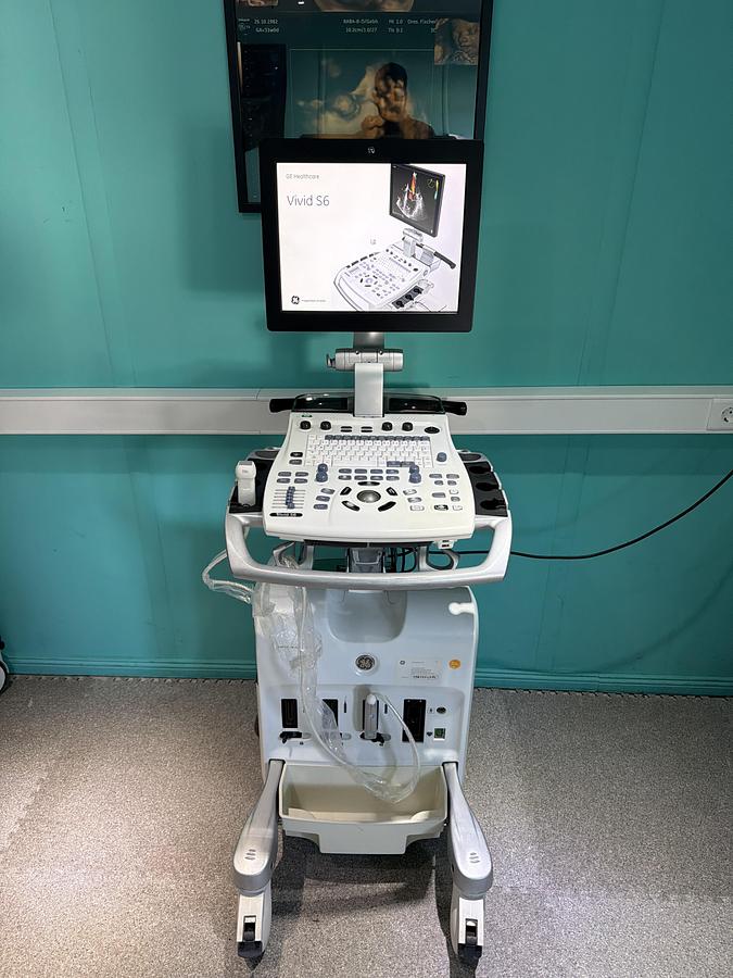 Gebraucht GE Vivid S6 Ultraschallgerät mit 3Sc-RS kardio Sonde 