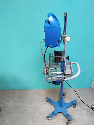 Gebraucht GE Dinamap V100 Vitalparameter-Patientenmonitor