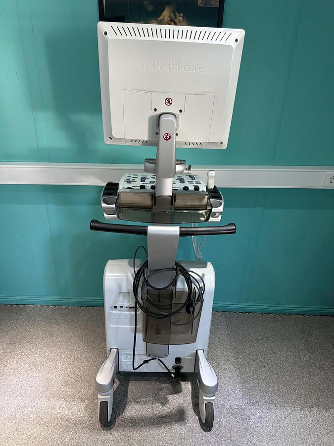 Gebraucht GE Vivid S6 Ultraschallgerät mit 3Sc-RS kardio Sonde