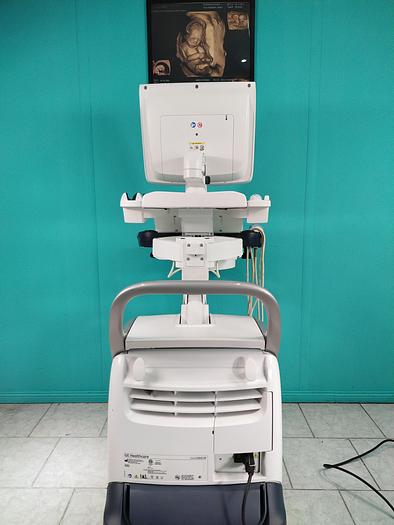 Gebraucht GE LOGIQ E9 Flachbildschirm-Ultraschallgerät inkl. 1 Sonde, Drucker und DVD-Brenner