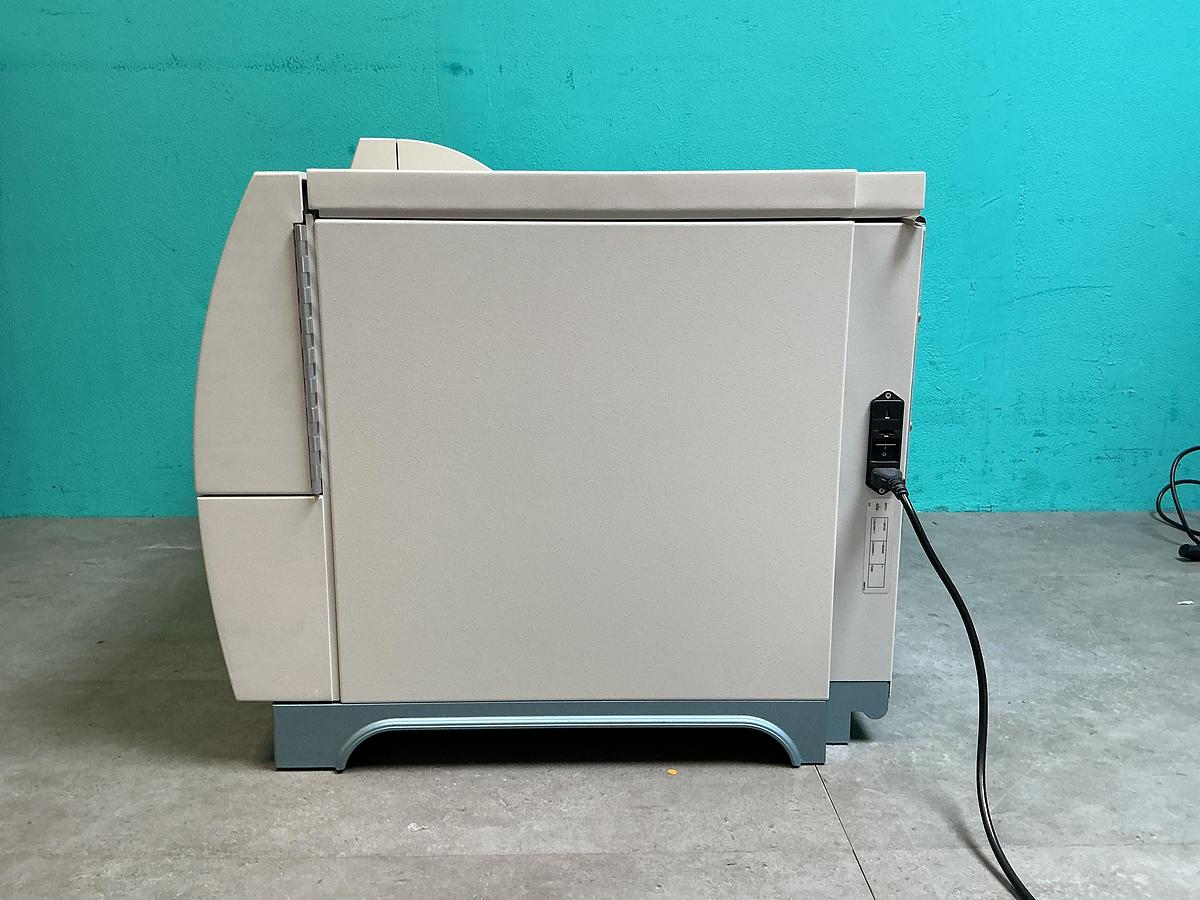 Gebraucht bioMérieux VITEK 2 Compact mikrobiologisches Analysesystem