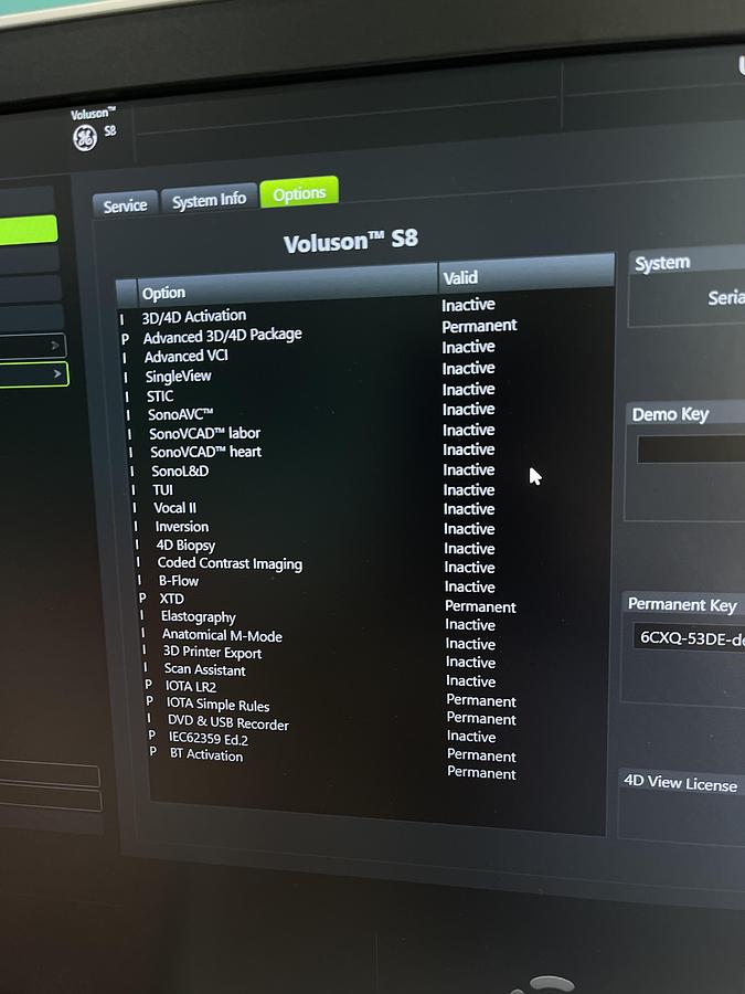 Gebraucht GE Voluson S8 Ultraschallgerät mit drei Sonden und Drucker
