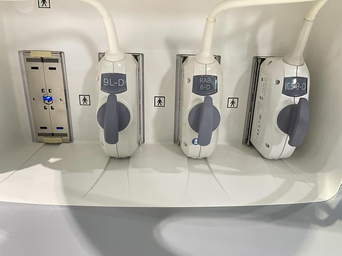 Gebraucht GE Voluson E8 BT13.5 Ultraschallgerät mit drei Sonden