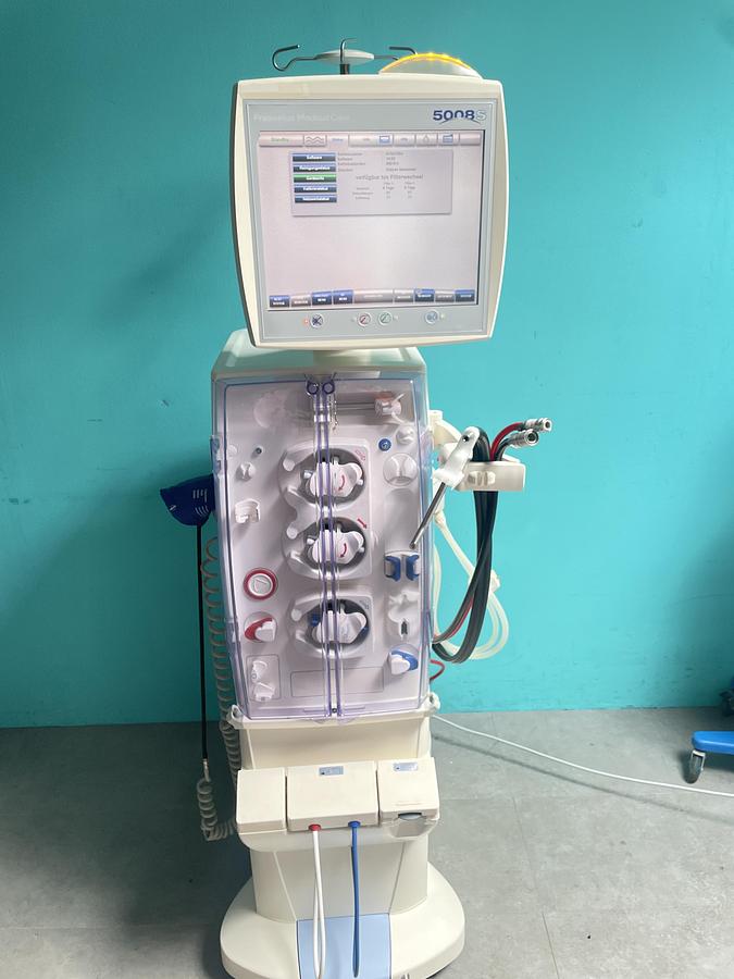 Used Fresenius Medical Care 5008S Dialysegerät