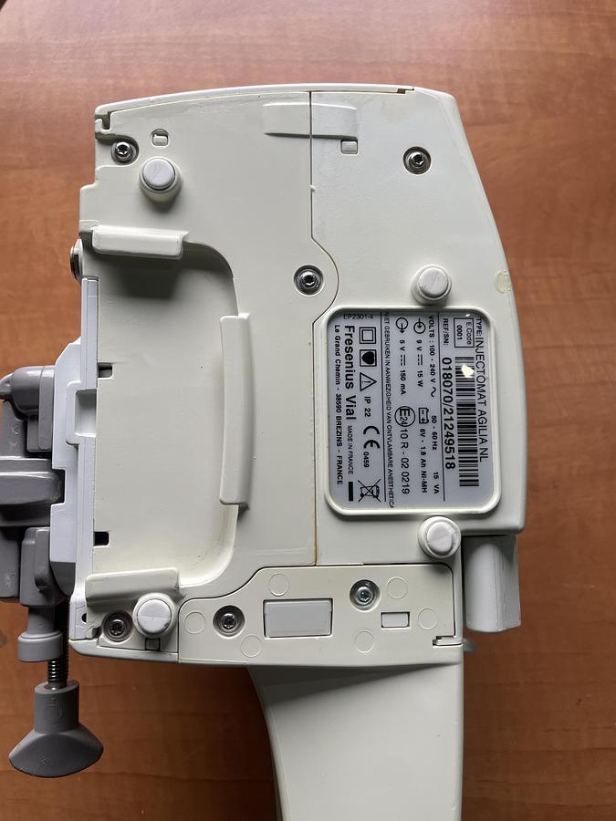 Gebraucht Fresenius Injectomat Agilia Spritzenpumpe 